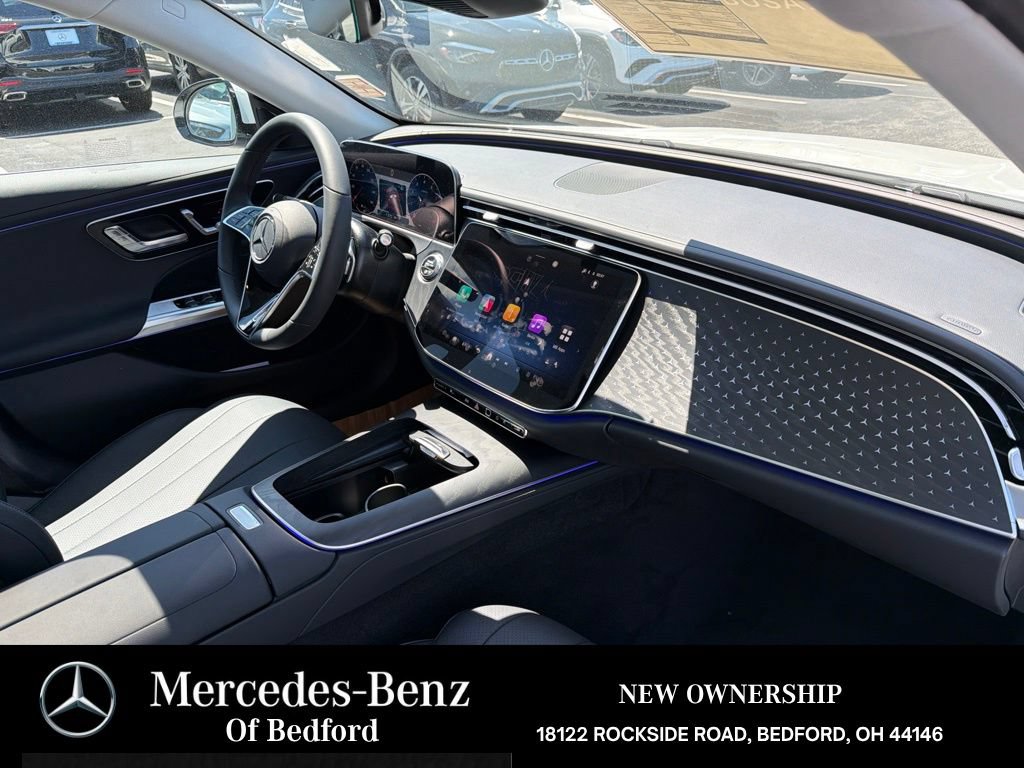 New 2026 Mercedes-Benz E 450 4MATIC Sedan image 27