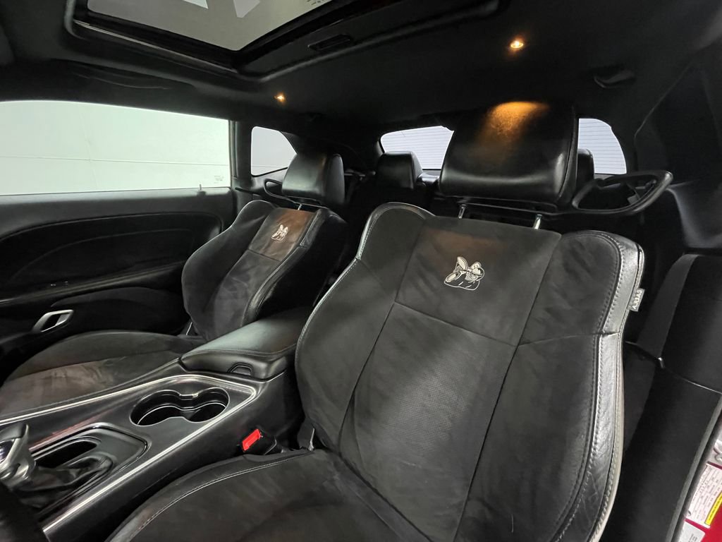 Used 2016 Dodge Challenger R/T Scat Pack w/ Leather Interior Group image 14