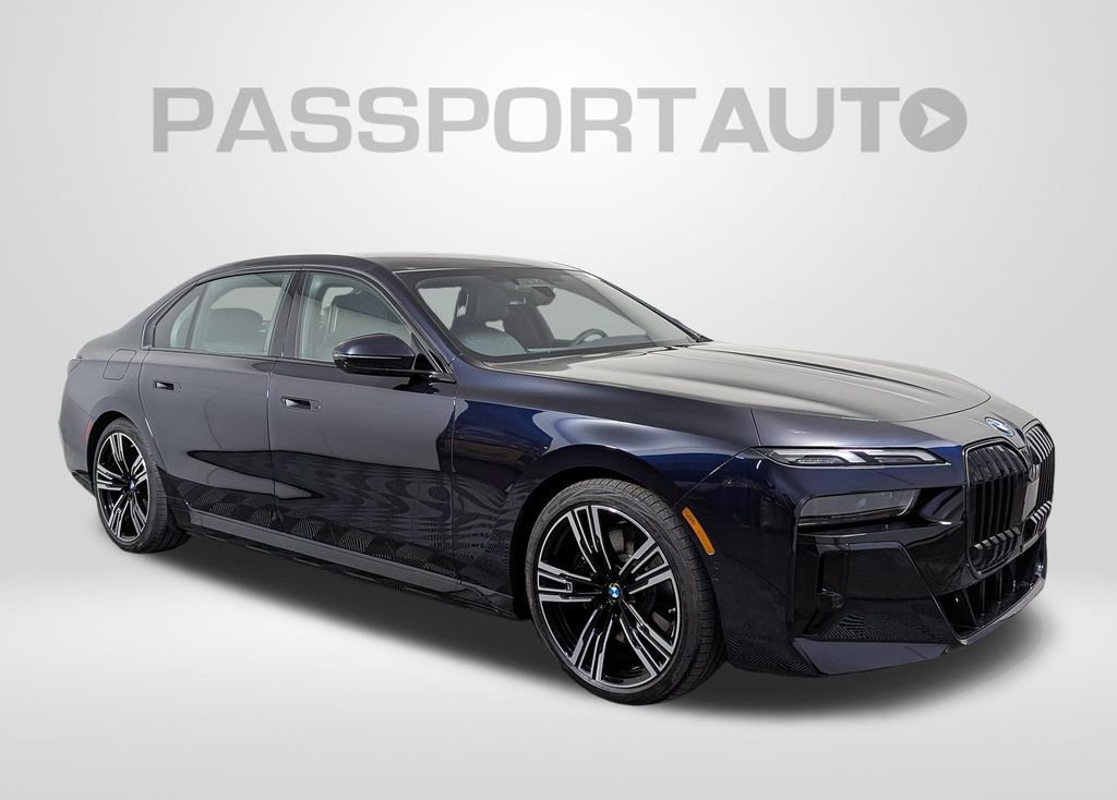 Used 2026 BMW i7 xDrive60 AWD/4WD image 9
