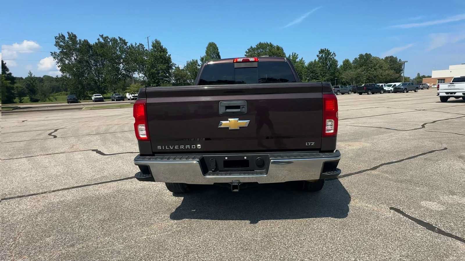 Used 2016 Chevrolet Silverado 1500 LTZ w/ Sport Package AWD/4WD image 7