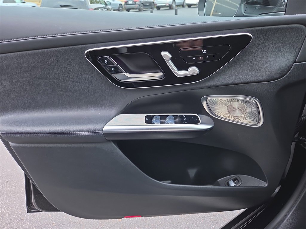 Used 2023 Mercedes-Benz GLC 300 4MATIC image 18