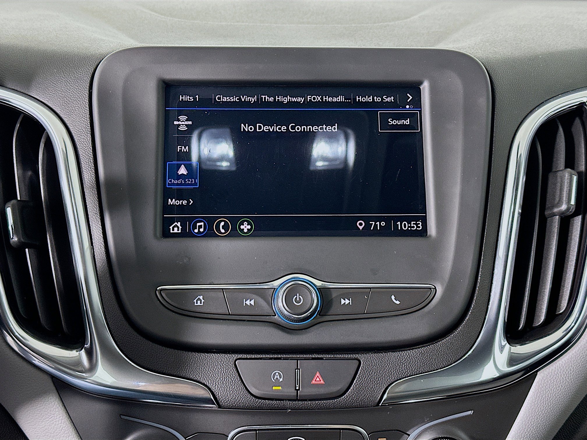 Used 2024 Chevrolet Equinox LS image 19