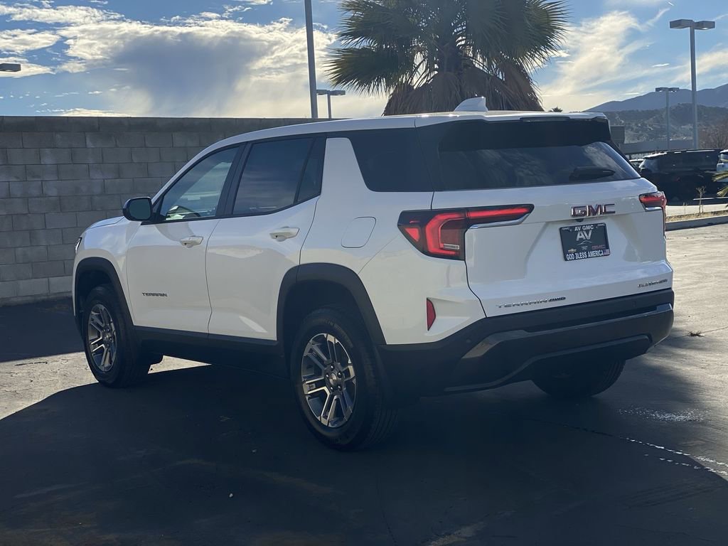 New 2026 GMC Terrain Elevation image 15