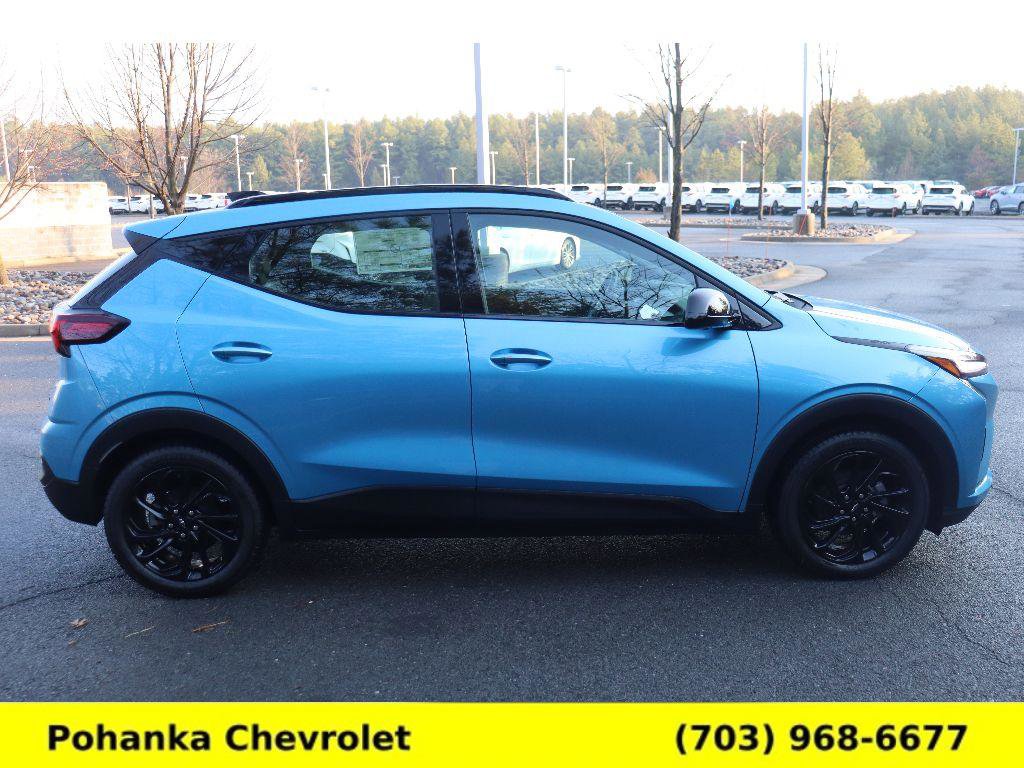New 2027 Chevrolet Bolt RS w/ Technology Package FWD image 8