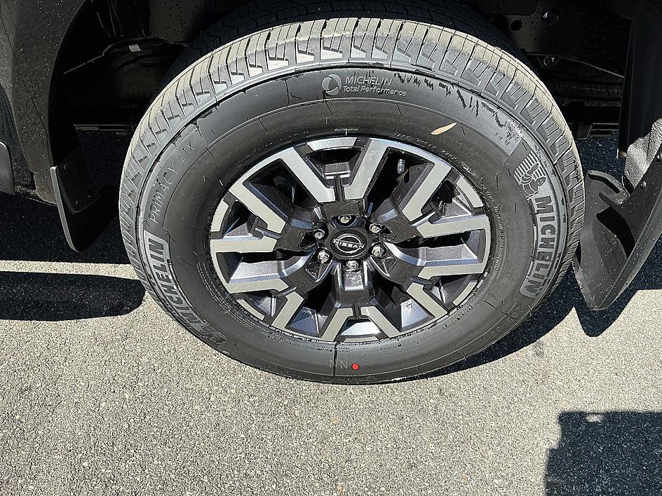 New 2026 Nissan Frontier SV image 8