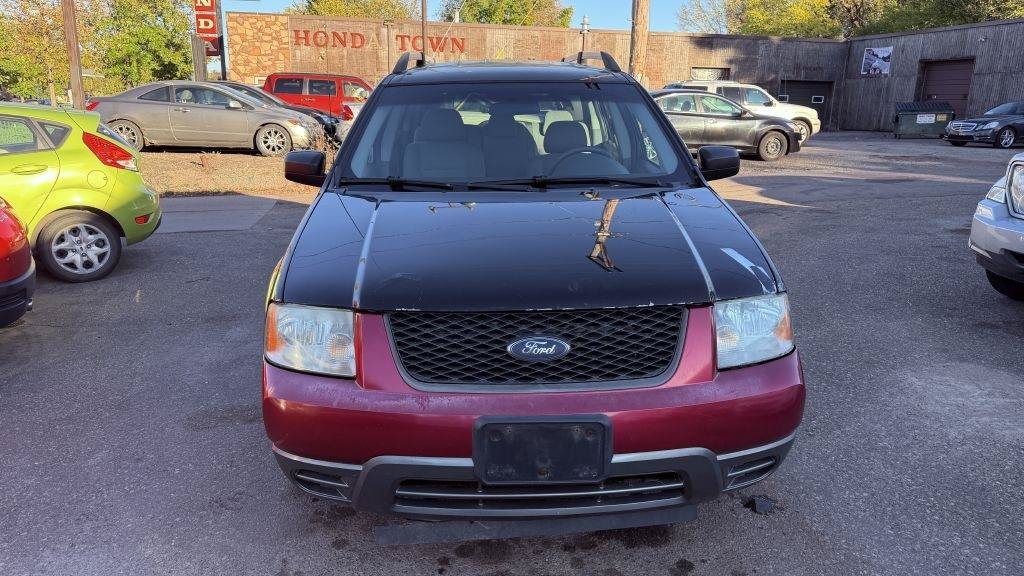Used 2006 Ford Freestyle SE FWD image 3