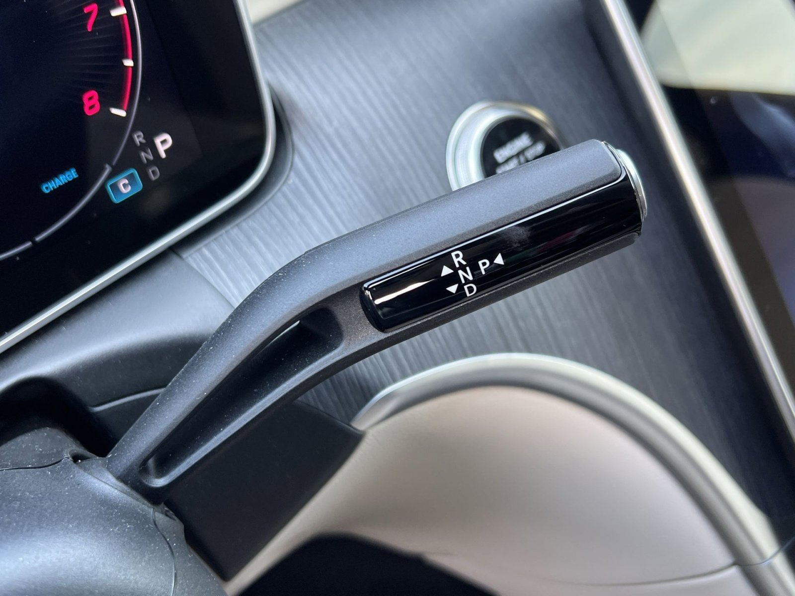 New 2025 Mercedes-Benz C 300 4MATIC Sedan image 20