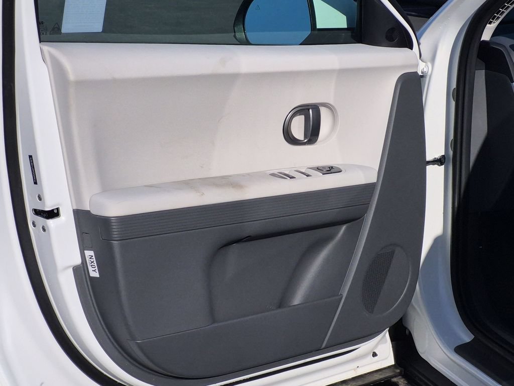 New 2026 Hyundai Ioniq 5 SEL RWD image 12