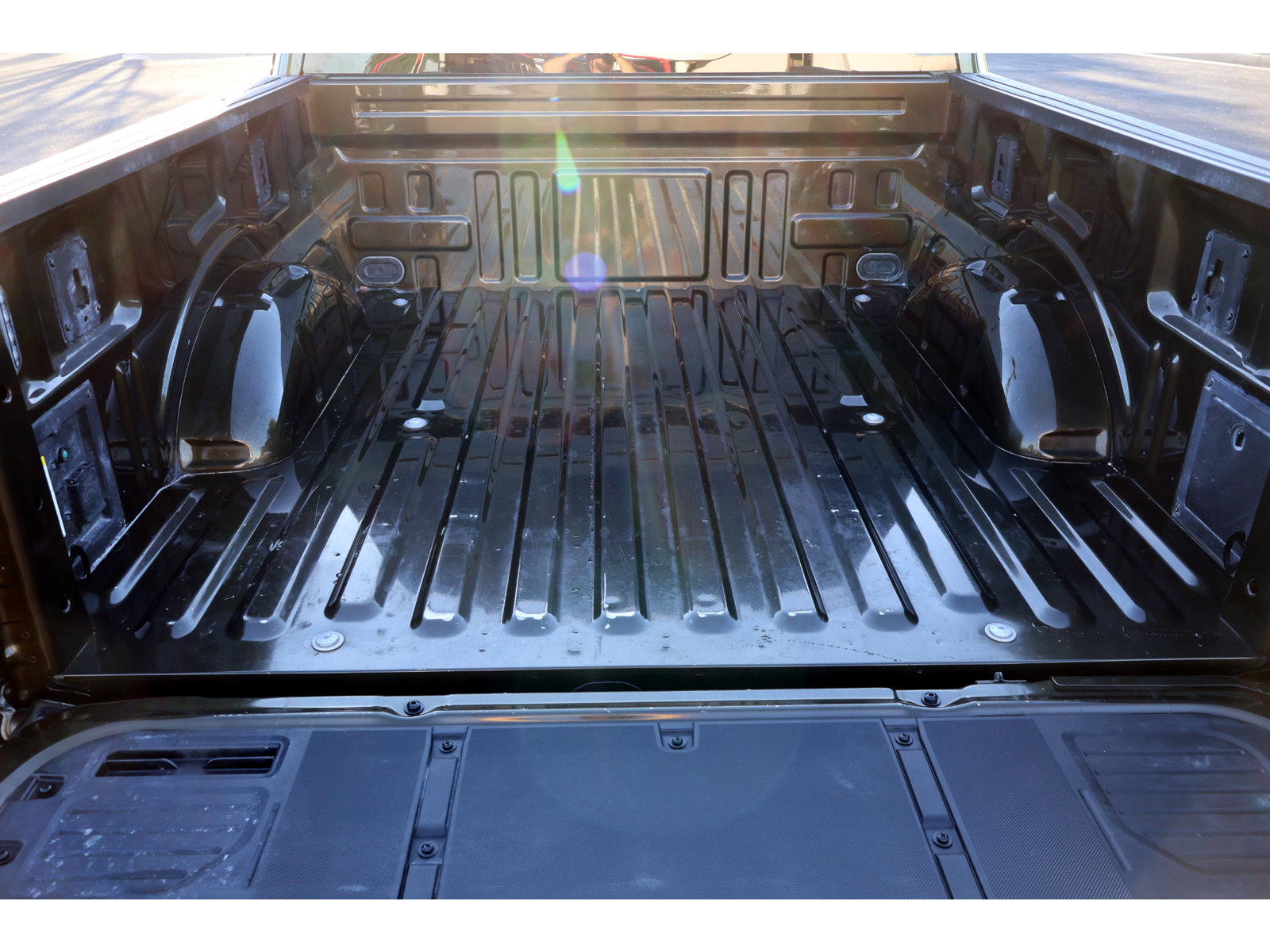 Used 2025 Ford F150 Raptor AWD/4WD image 15