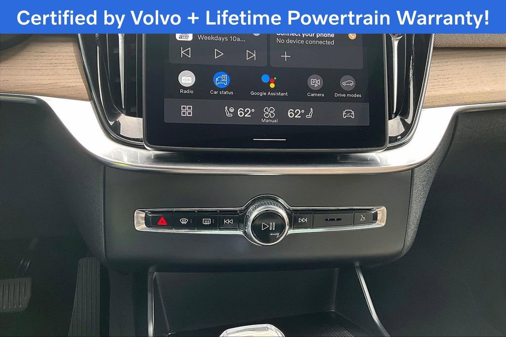 Used 2025 Volvo XC90 B5 Plus image 42