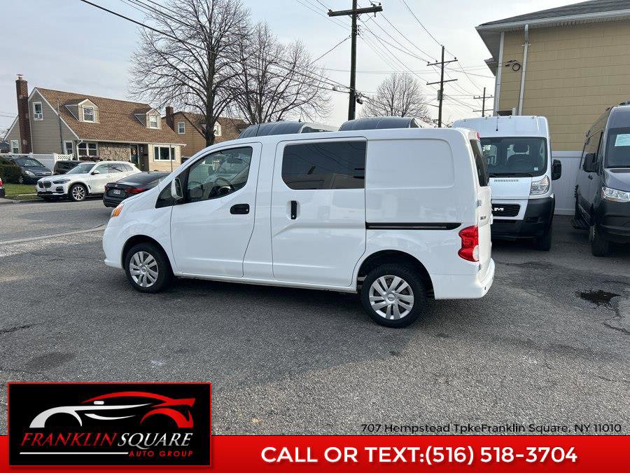 Used 2021 Nissan NV200 SV w/ Sliding Door Glass Package image 10