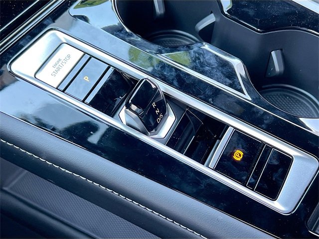 New 2024 Volkswagen Atlas Cross Sport SEL Premium R-Line image 17