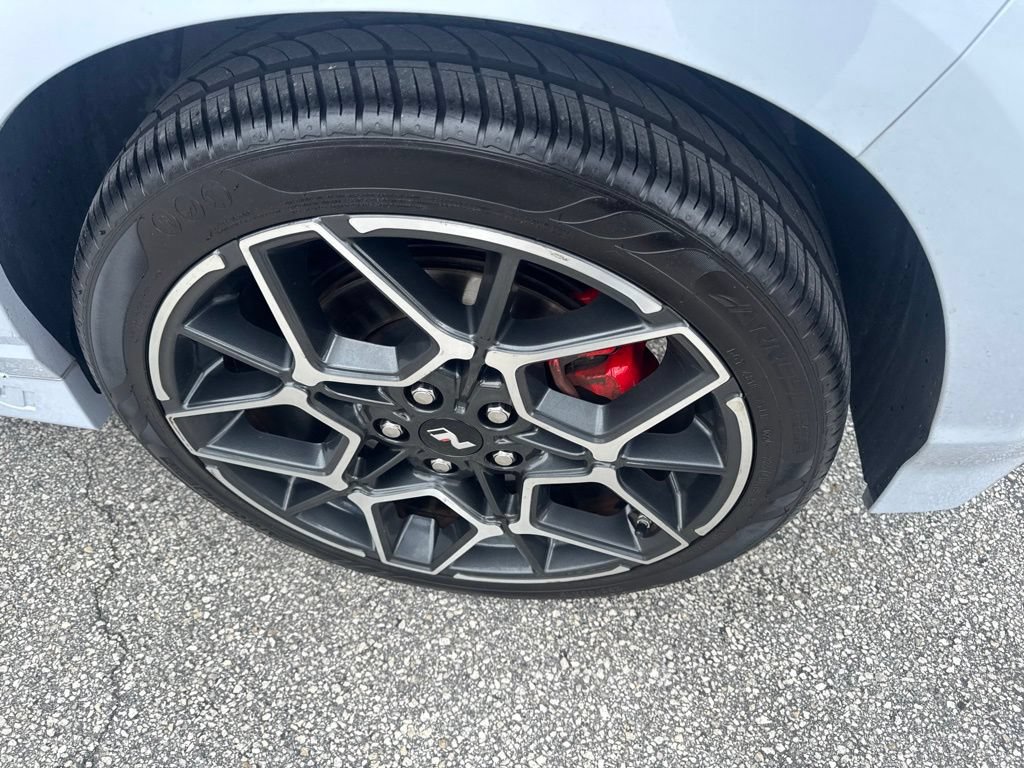 Used 2022 Hyundai Kona N FWD image 12