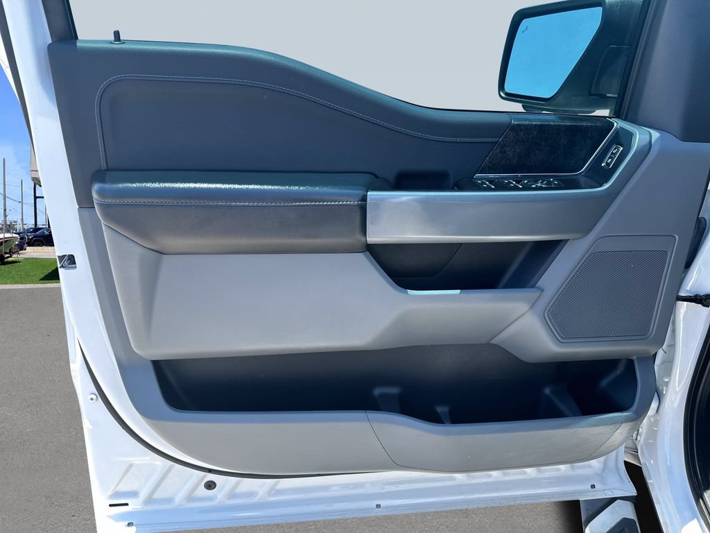 Used 2023 Ford F150 4x4 SuperCrew image 18