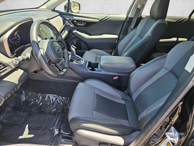 Certified 2025 Subaru Outback Onyx Edition w/ Popular Package #2 AWD/4WD image 17