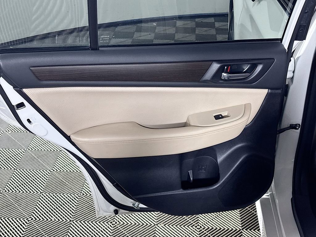 Used 2017 Subaru Legacy 3.6R Limited image 20