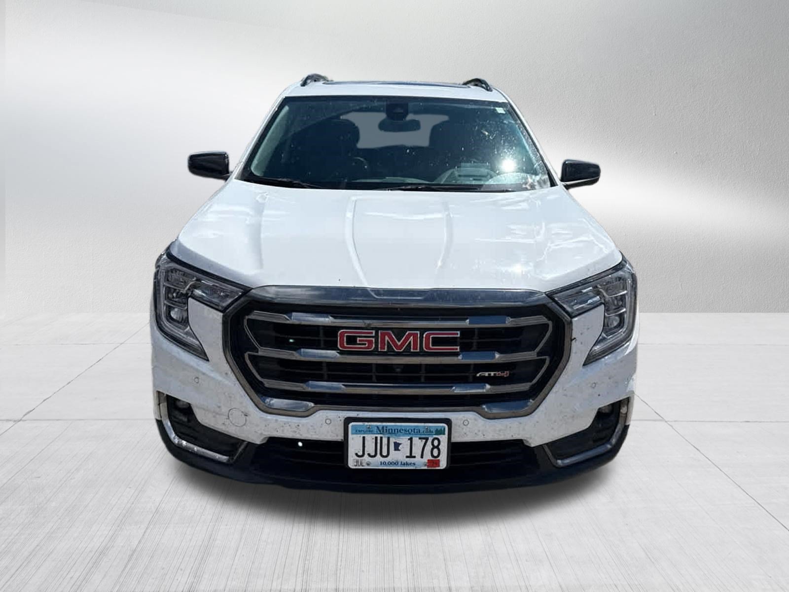 Used 2022 GMC Terrain AT4 w/ Infotainment Package II AWD/4WD image 2