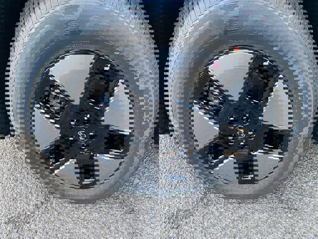 New 2026 Hyundai Santa Fe SEL image 9