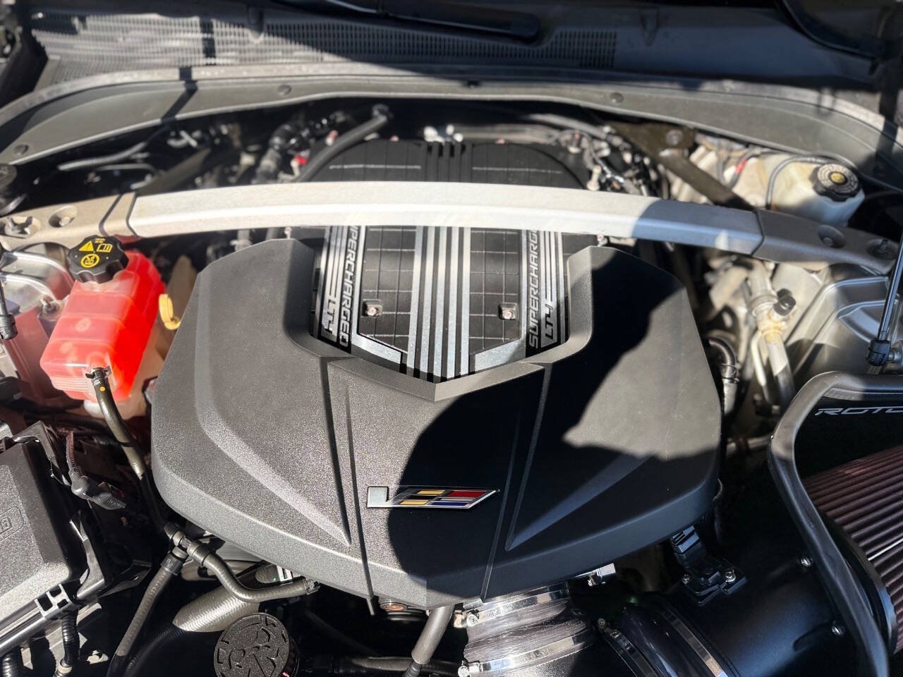 Used 2016 Cadillac CTS V w/ Luxury Package RWD image 83