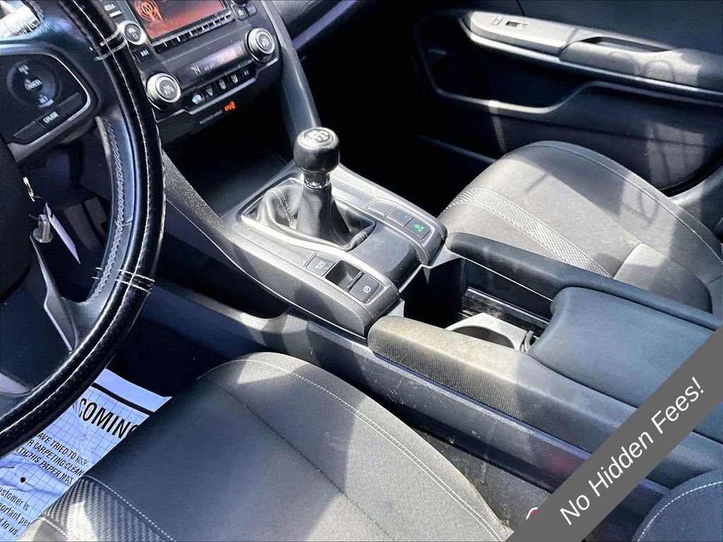 Used 2018 Honda Civic Sport image 12