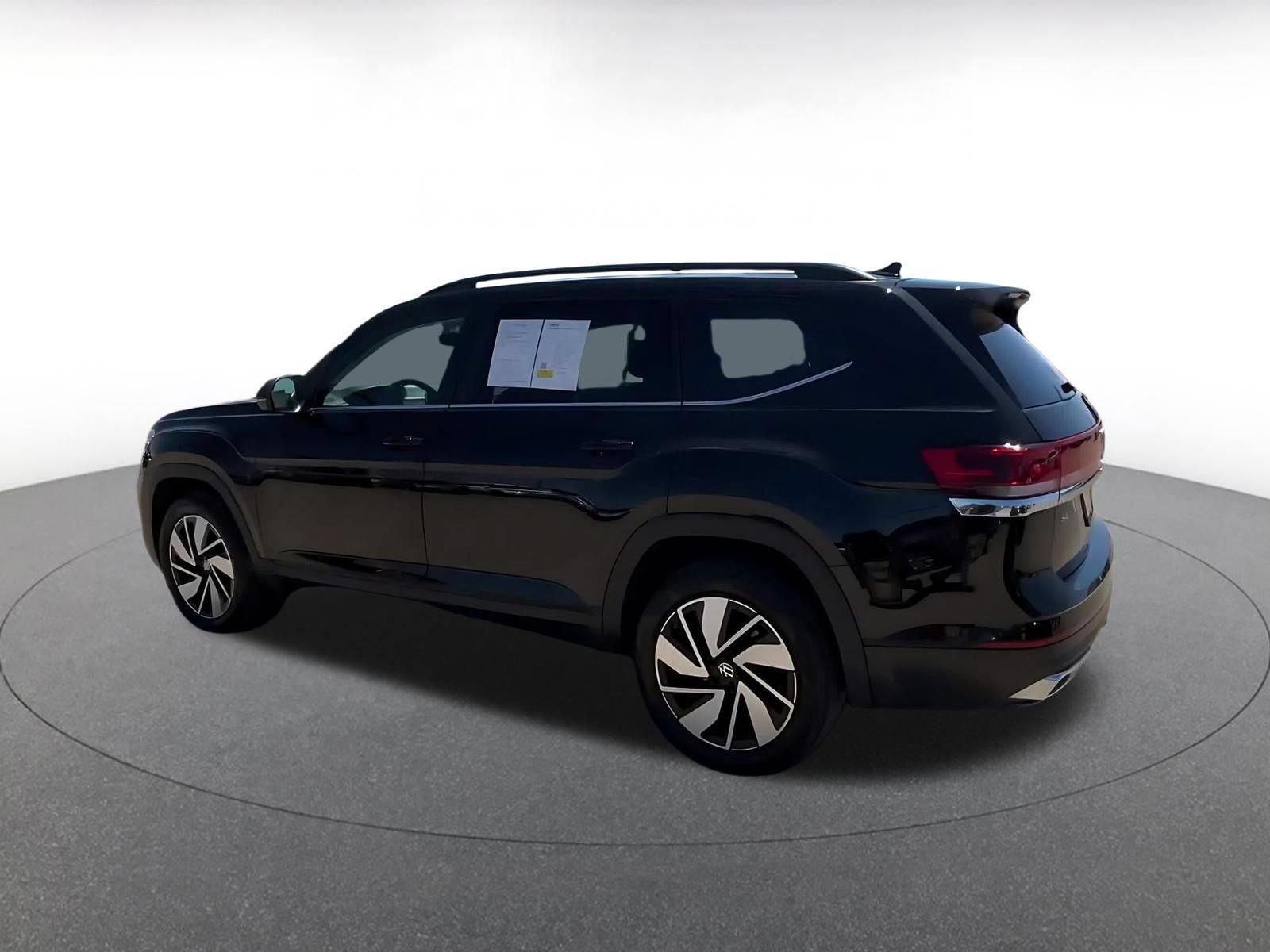 Used 2026 Volkswagen Atlas SE AWD/4WD image 10