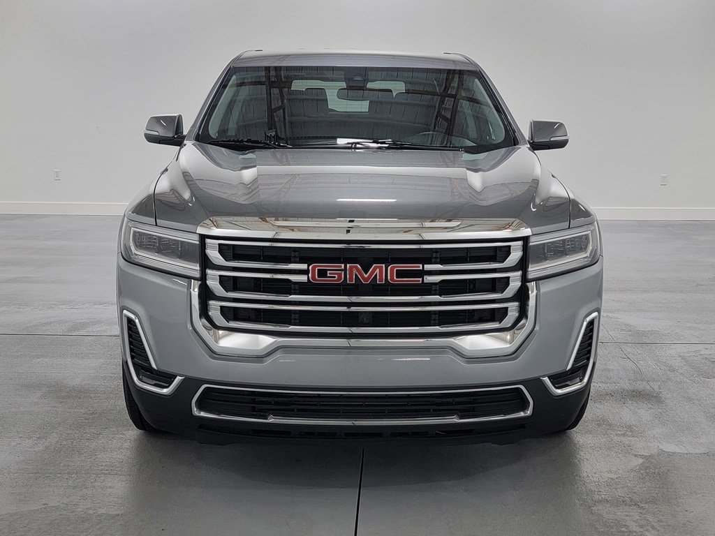 Used 2023 GMC Acadia SLE w/ LPO, Floor Liner Package AWD/4WD image 3