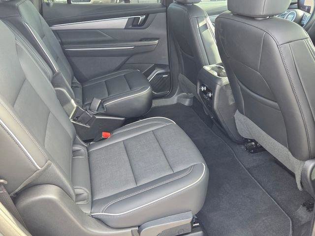 Certified 2025 Buick Enclave Preferred image 15