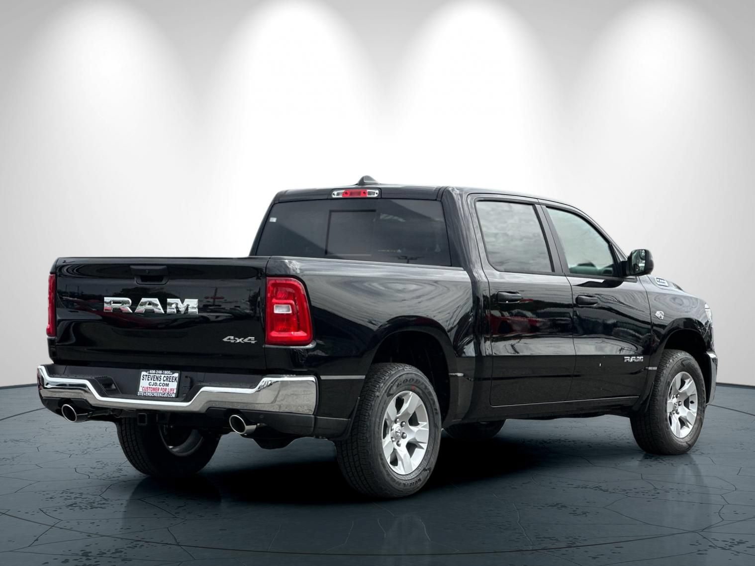 New 2026 RAM 1500 Tradesman AWD/4WD image 4