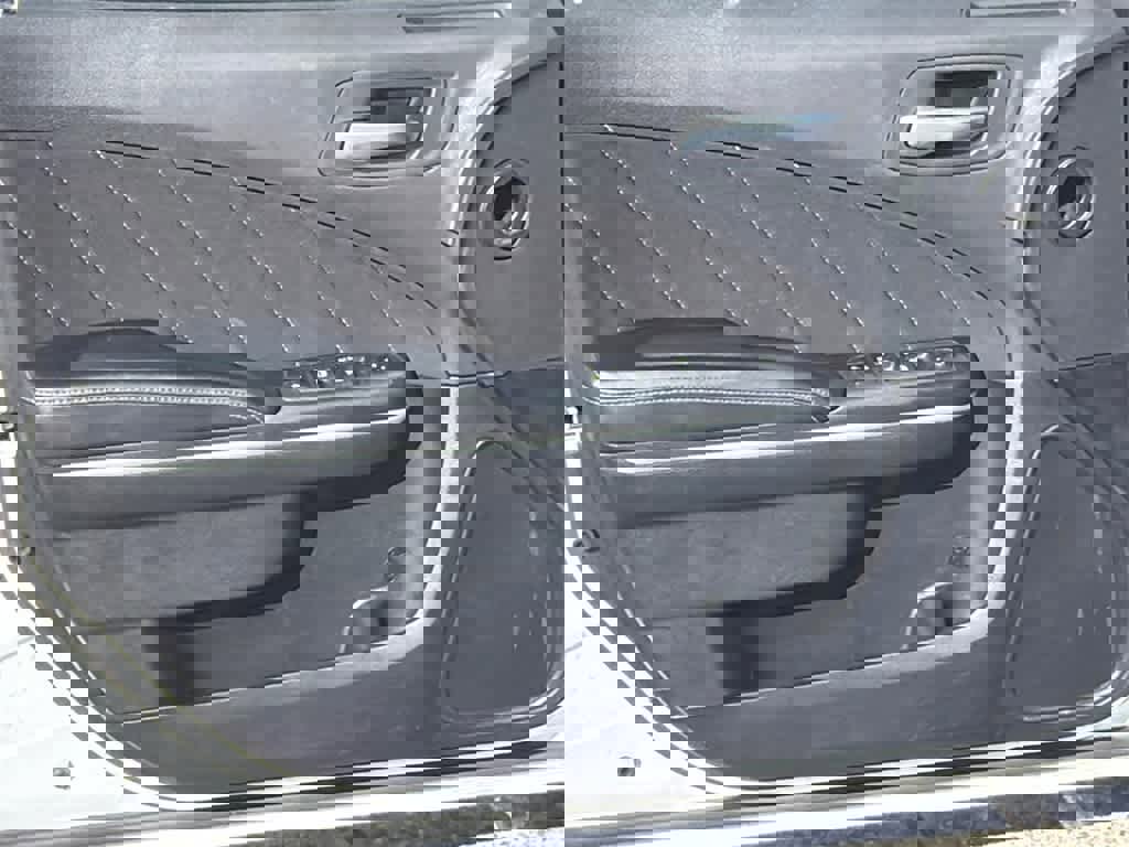 Used 2023 Dodge Charger GT image 11