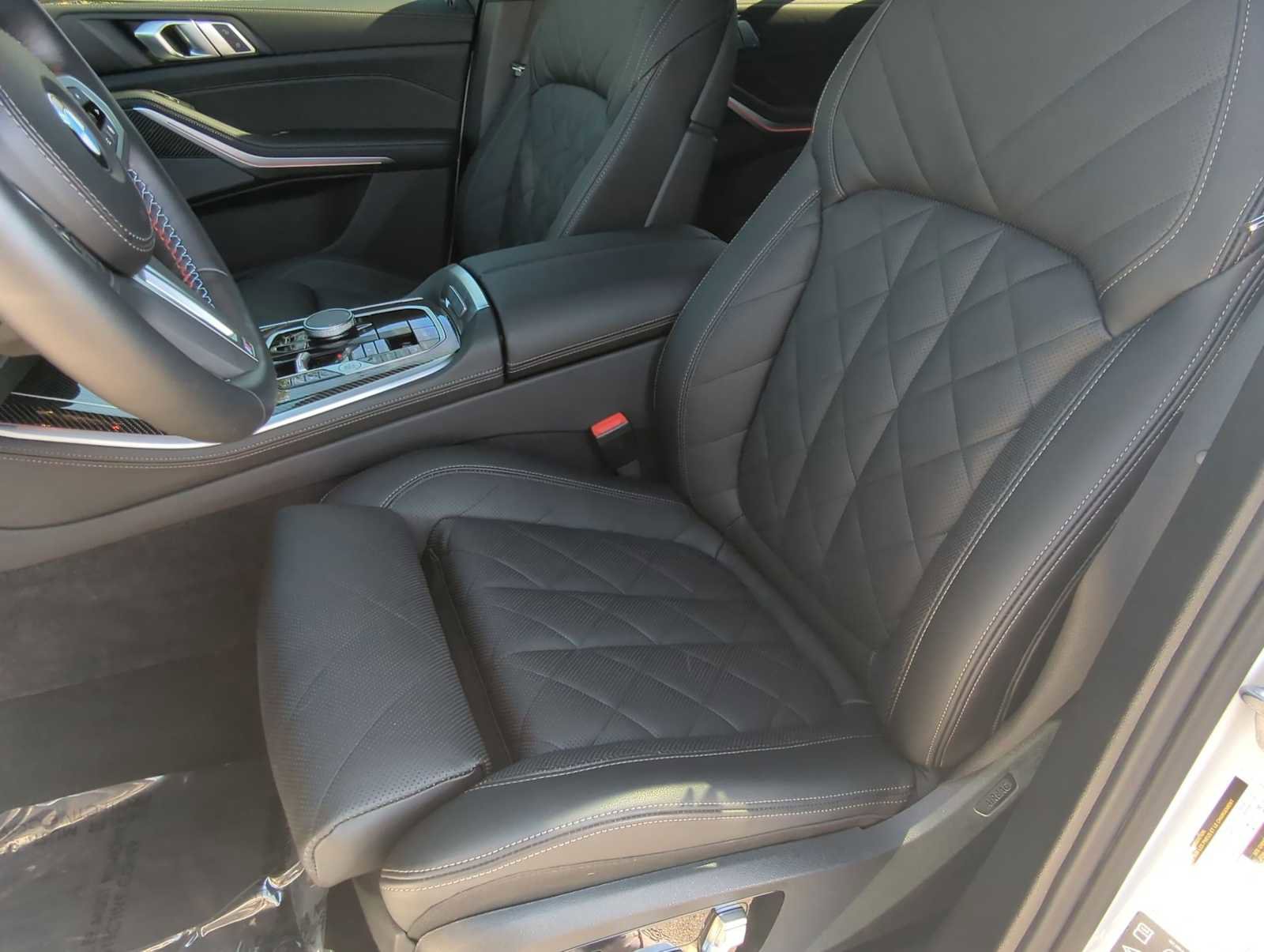 Used 2025 BMW X5 M60i w/ Climate Comfort Package image 16