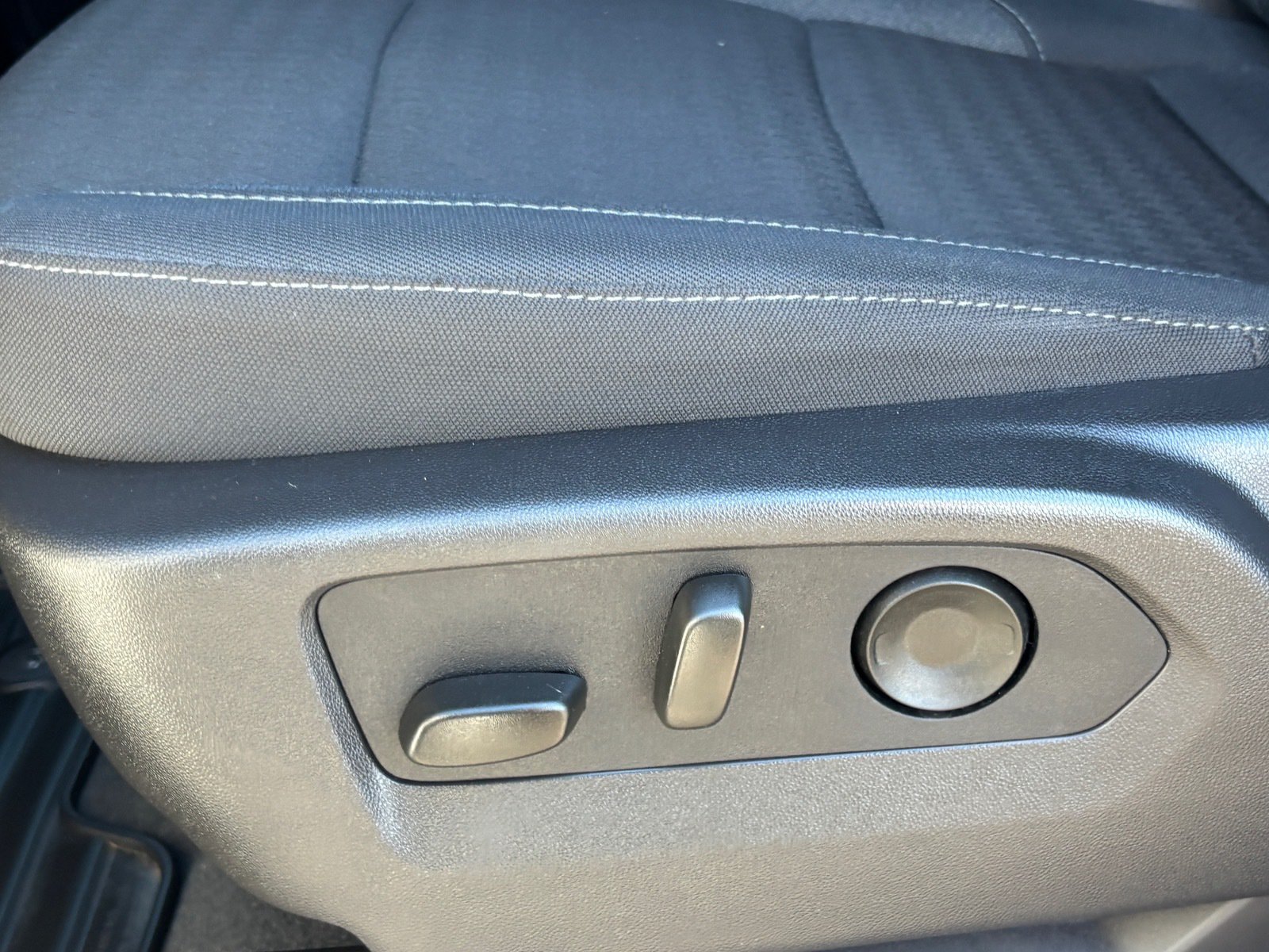 Used 2026 GMC Sierra 1500 Pro w/ Pro Value Package RWD image 27