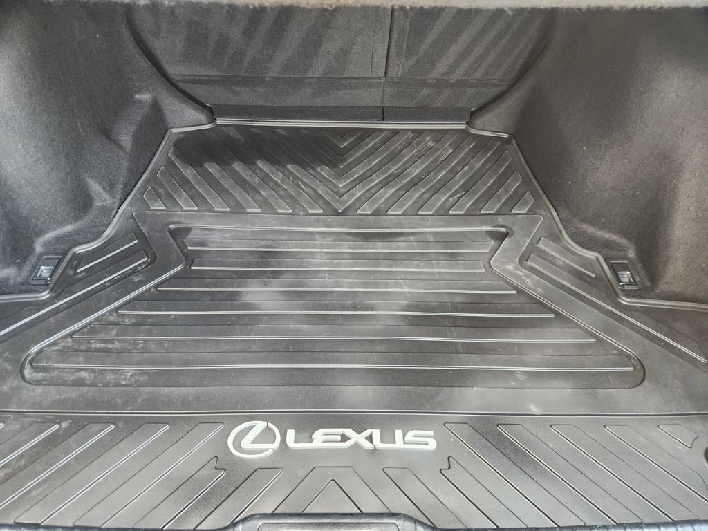 Certified 2023 Lexus IS 500 w/ Accessory Package 2 RWD image 33