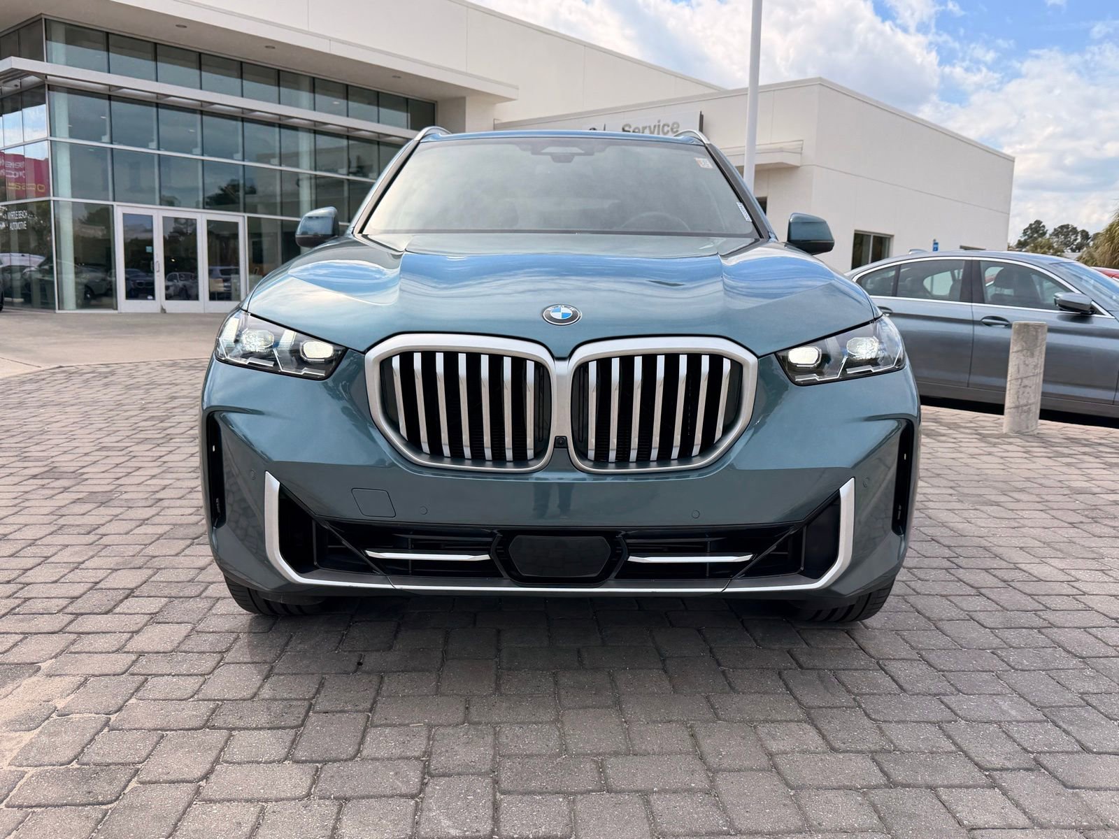 Certified 2024 BMW X5 sDrive40i w/ Premium Package RWD image 6