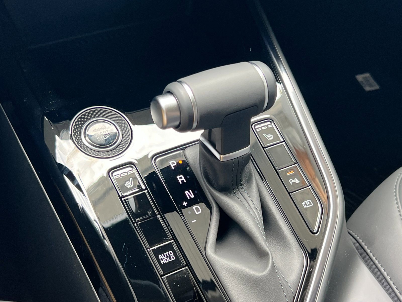 New 2026 Kia Niro EX FWD image 22
