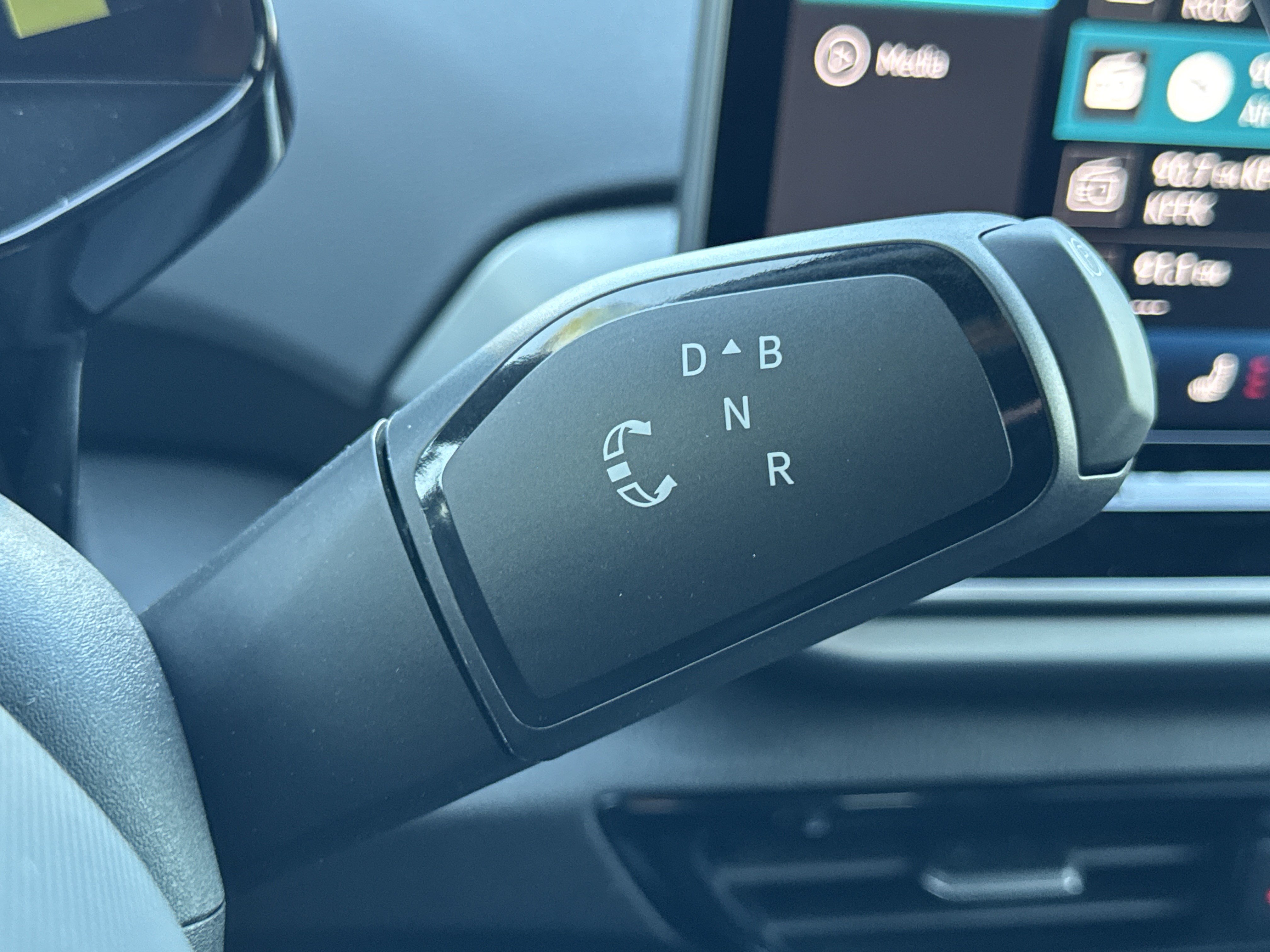 New 2026 Volkswagen ID.4 Pro RWD image 28