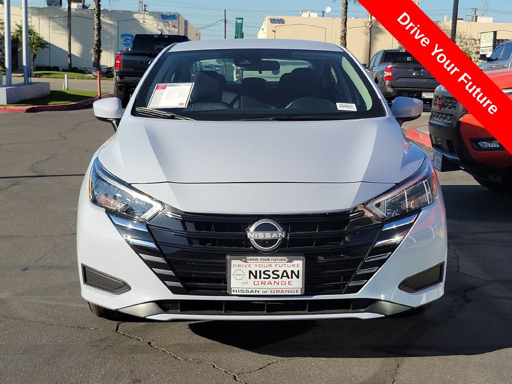 Used 2025 Nissan Versa SV w/ Trunk Package FWD image 25