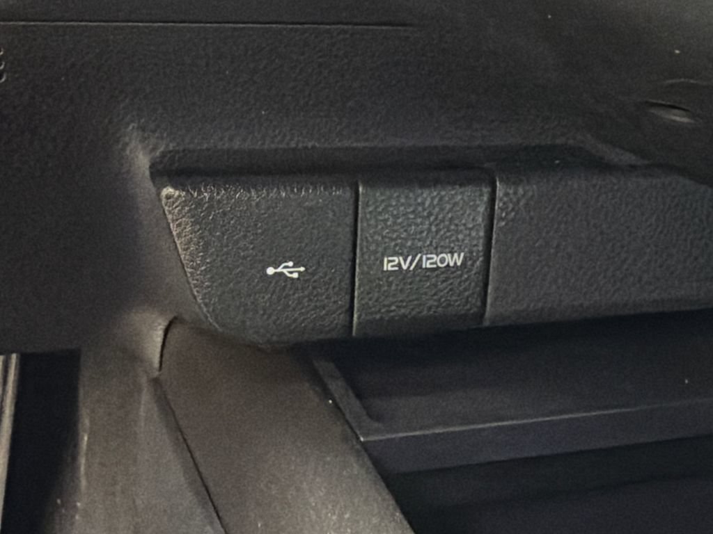 Used 2021 Toyota Camry LE FWD image 23