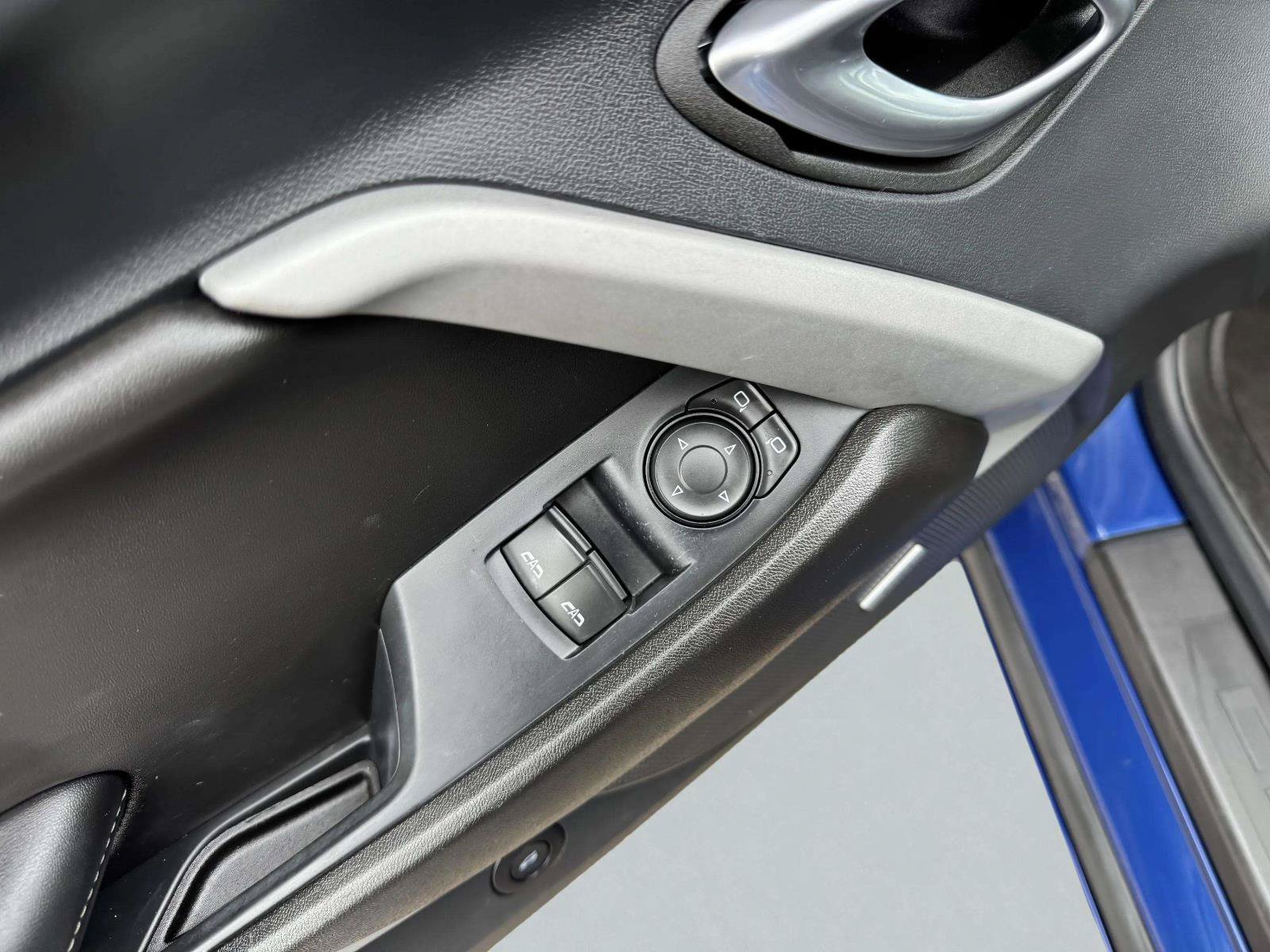 Used 2023 Chevrolet Camaro LT w/ Technology Package RWD image 12