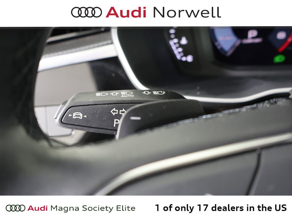 Used 2024 Audi Q3 2.0T Premium Plus image 30