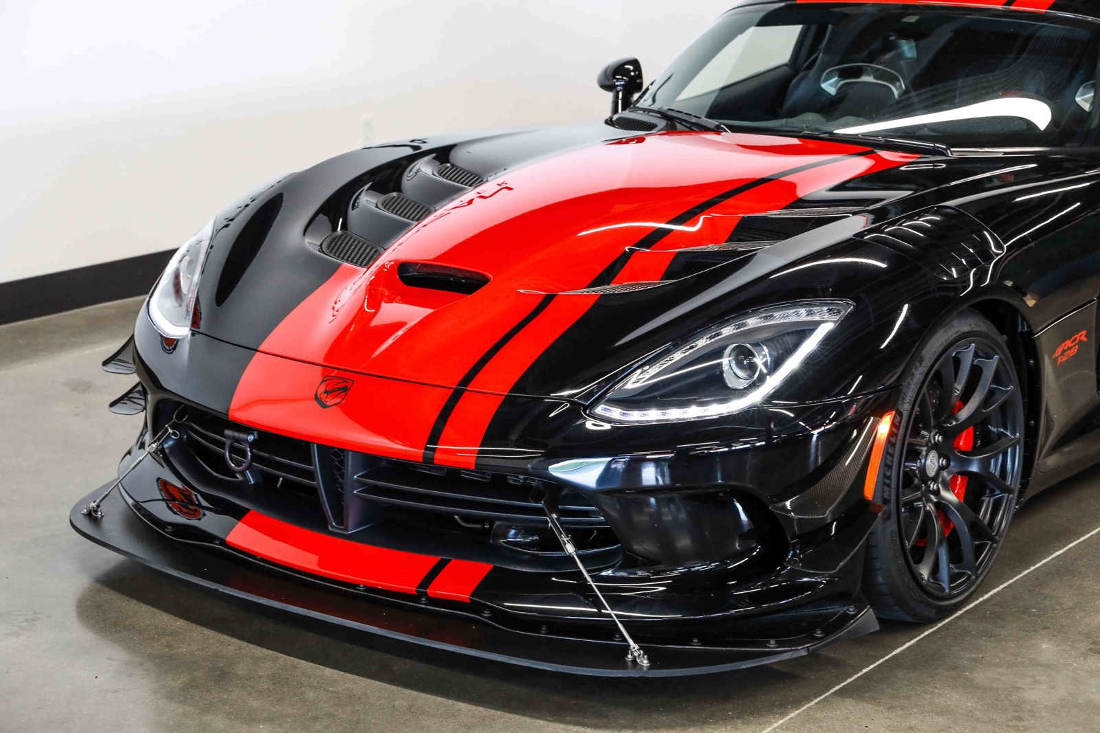 Used 2017 Dodge Viper GTC w/ ACR Package RWD image 21