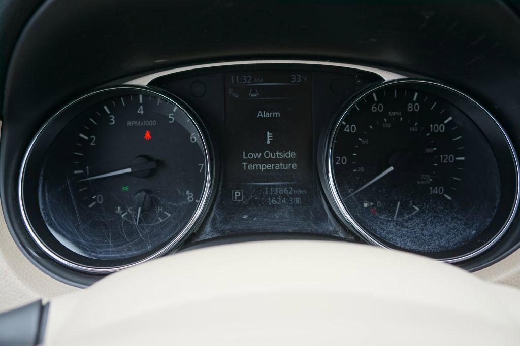 Used 2014 Nissan Rogue SL w/ SL Premium Package image 15