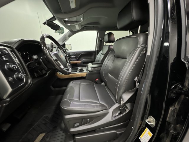 Certified 2018 Chevrolet Silverado 1500 LTZ w/ Sport Package AWD/4WD image 19