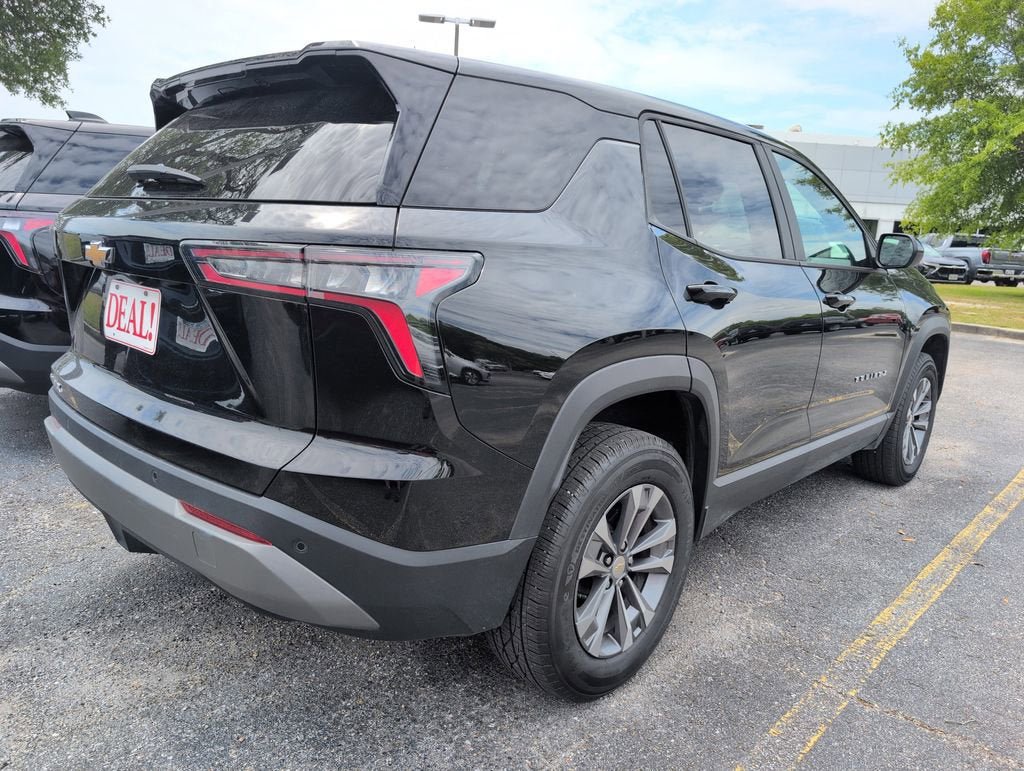 Certified 2025 Chevrolet Equinox LT FWD image 3