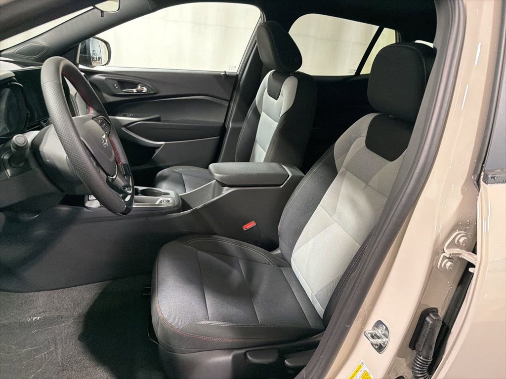 New 2026 Chevrolet Trax RS image 5