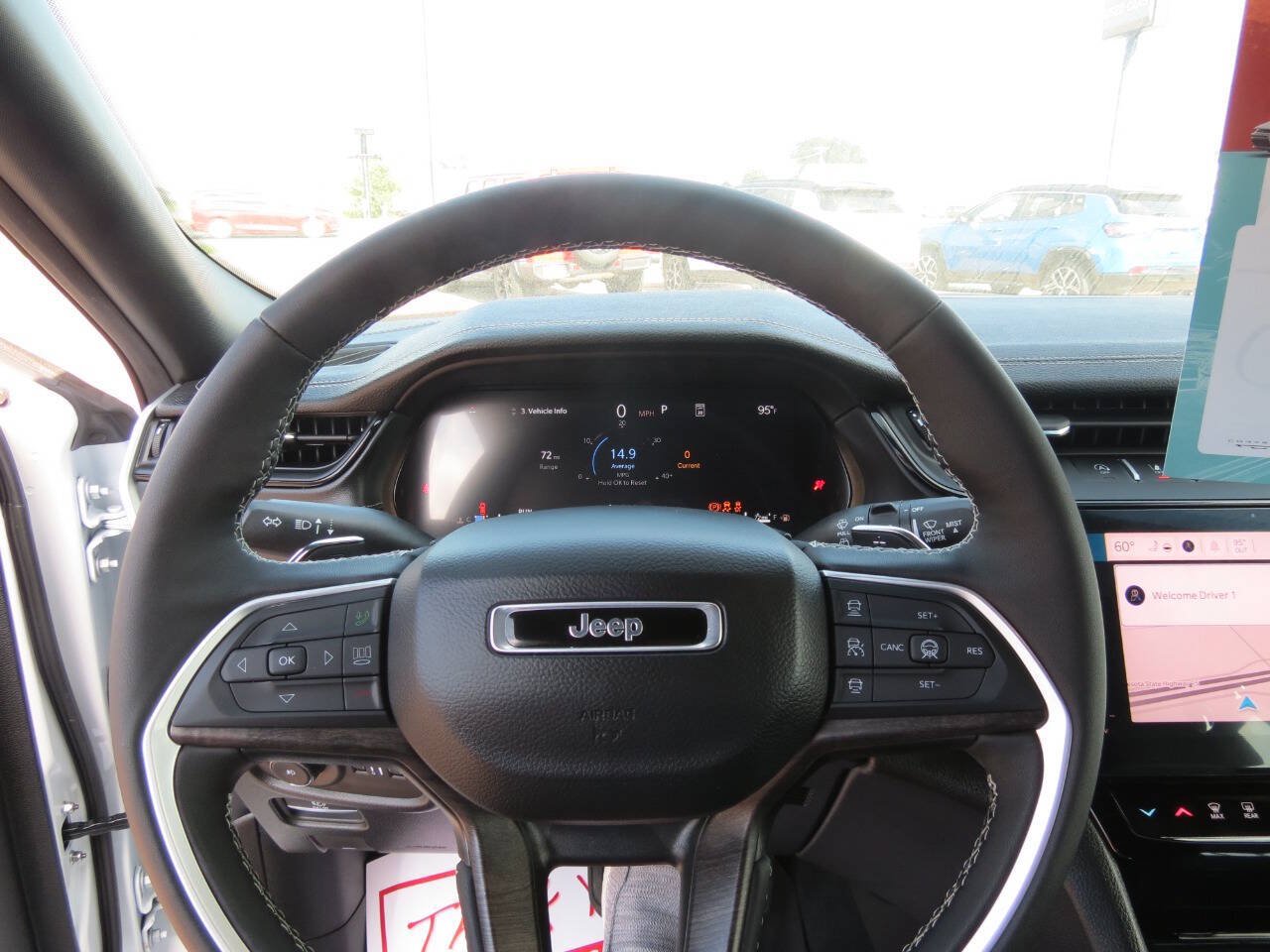 New 2026 Jeep Grand Cherokee Limited AWD/4WD image 13