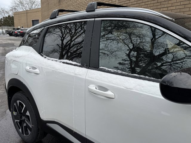 New 2026 Nissan Kicks SV w/ Cold Weather Package image 5