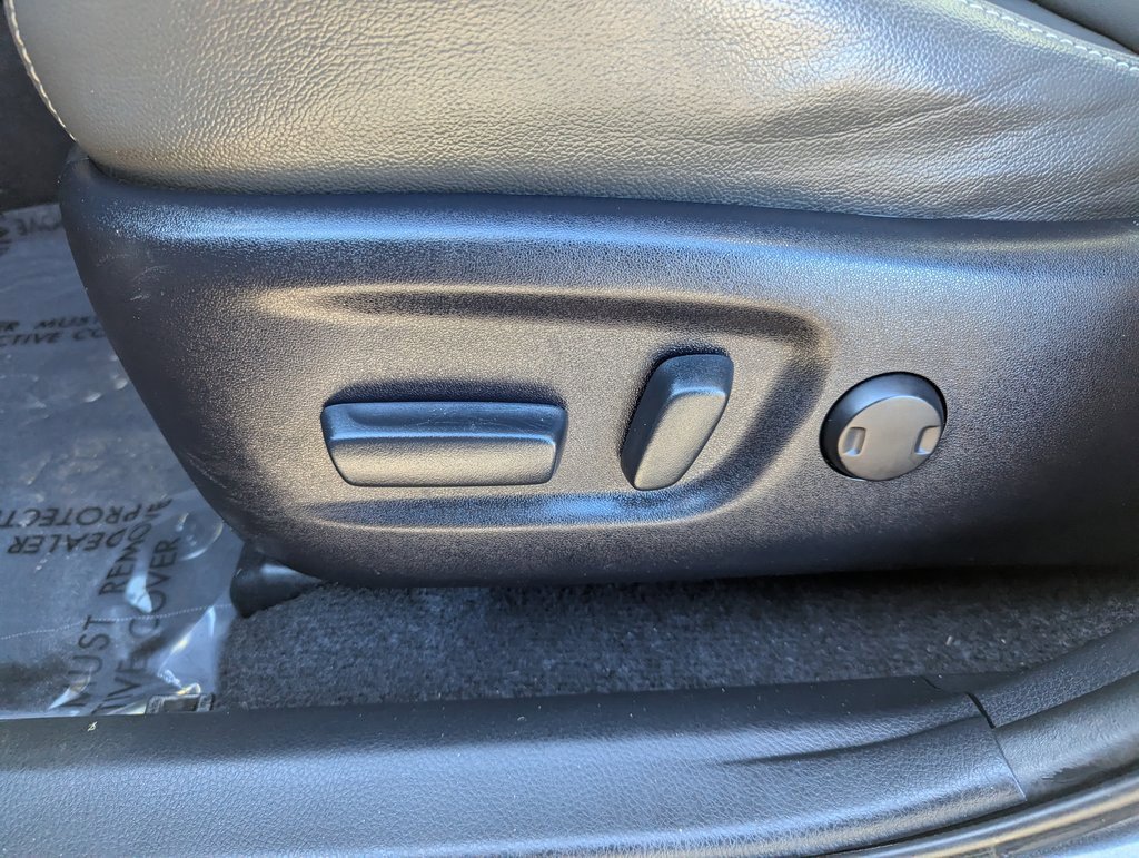 Used 2018 Toyota RAV4 XLE image 15