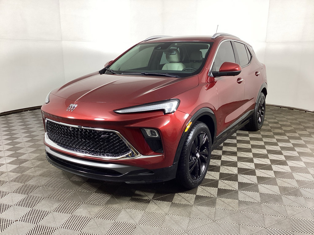 Used 2024 Buick Encore GX Sport Touring w/ Comfort Package FWD image 5