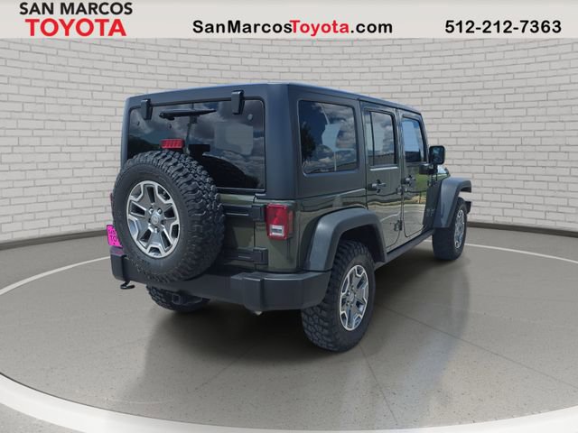 Used 2015 Jeep Wrangler Unlimited Rubicon w/ Connectivity Group AWD/4WD image 6