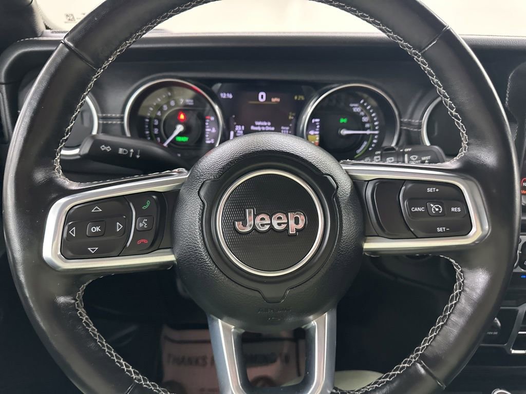 Used 2023 Jeep Wrangler Unlimited Sahara w/ Cold Weather Group AWD/4WD image 34